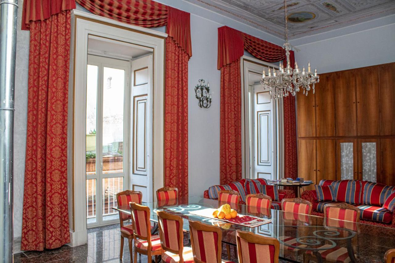 Le Stanze Del Vicere Boutique Hotel Neapol Zewnętrze zdjęcie