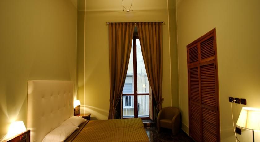 Le Stanze Del Vicere Boutique Hotel Neapol Zewnętrze zdjęcie